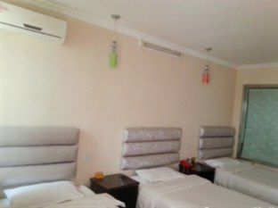 Xinhang Hotel Urumqi Exterior photo